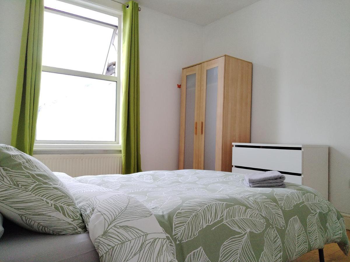 Cosy Rooms Near Canary Wharf & The O2 Londra Dış mekan fotoğraf