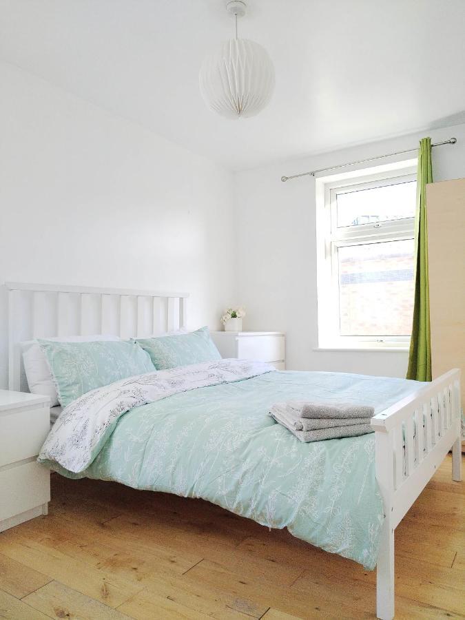 Cosy Rooms Near Canary Wharf & The O2 Londra Dış mekan fotoğraf