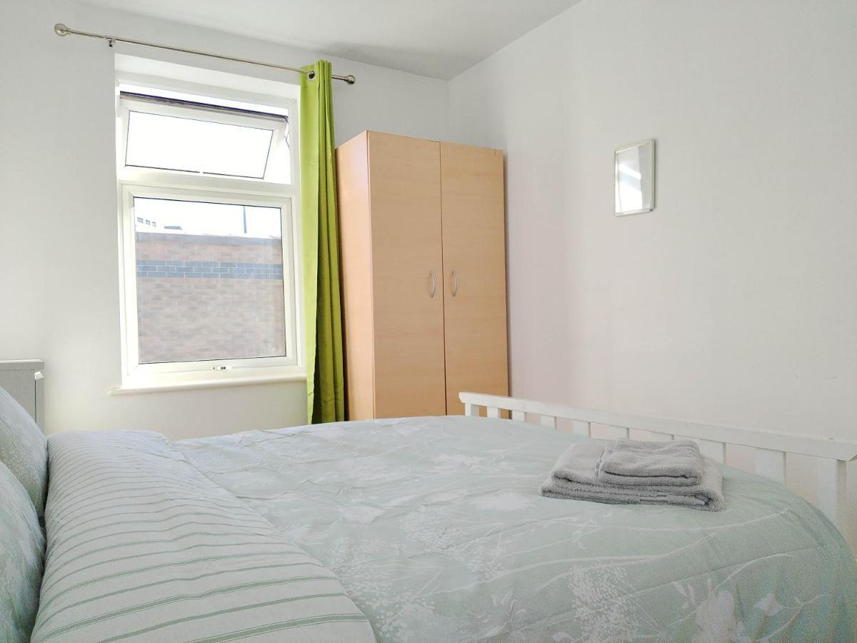 Cosy Rooms Near Canary Wharf & The O2 Londra Dış mekan fotoğraf