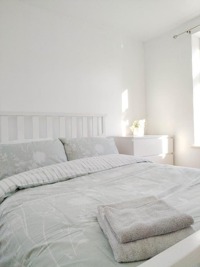 Cosy Rooms Near Canary Wharf & The O2 Londra Dış mekan fotoğraf